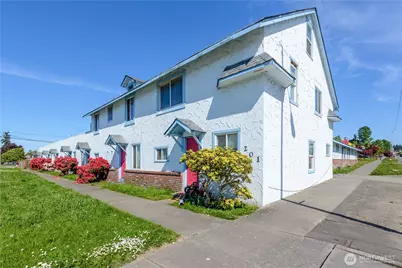 201 E Liberty Street, Port Angeles, WA 98362 - Photo 1