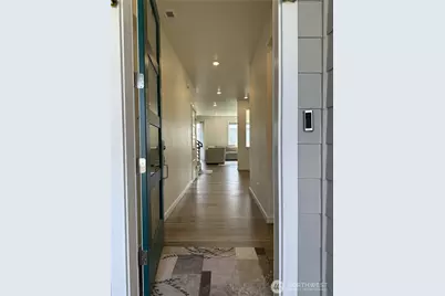 5016 88th Dr NE, Marysville, WA 98270 - Photo 2