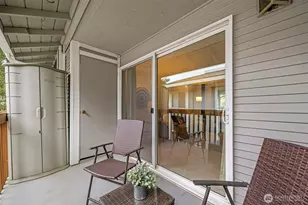 17112 NE 45th St, Redmond, WA 98052 - Photo 24