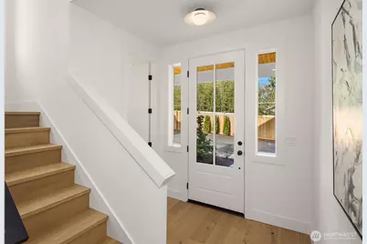 13123 NE 87th Lane, Kirkland, WA 98033 - Photo 2