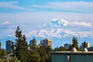 9230 Interlake Ave N, Seattle, WA 98103 - Photo 30