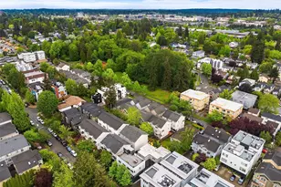 9230 Interlake Ave N, Seattle, WA 98103 - Photo 30