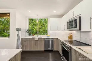9230 Interlake Ave N, Seattle, WA 98103 - Photo 12