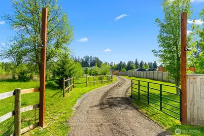 15617 148th Avenue SE, Yelm, WA 98597 - Photo 32