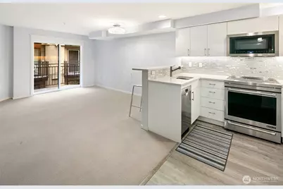 425 Vine Street #614, Seattle, WA 98121 - Photo 8