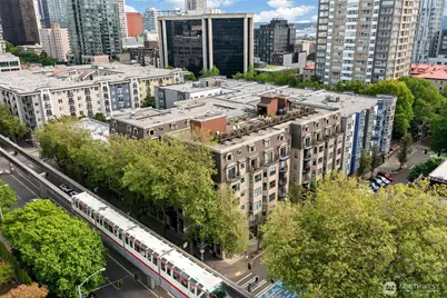 425 Vine Street #614, Seattle, WA 98121 - Photo 20