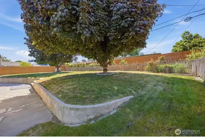 6411 W Willamette Ave, Kennewick, WA 99336 - Photo 24