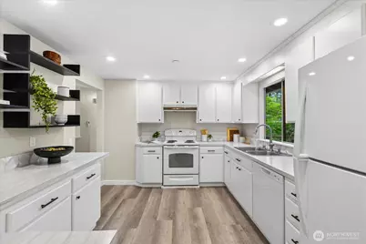 6723 158th Place SW, Edmonds, WA 98026 - Photo 10