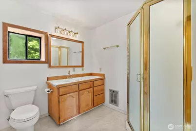 315 Pine Street, South Bend, WA 98586 - Photo 18
