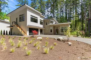 13982 Manzanita Rd NE, Bainbridge Island, WA 98110 - Photo 2