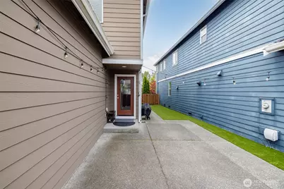 4429 Riverfront Boulevard, Everett, WA 98203 - Photo 34