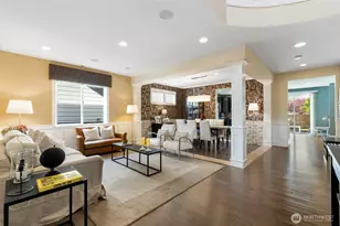 21435 SE 2nd St, Sammamish, WA 98074 - Photo 4