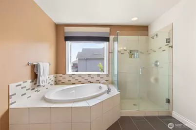 21435 SE 2nd Street, Sammamish, WA 98074 - Photo 24