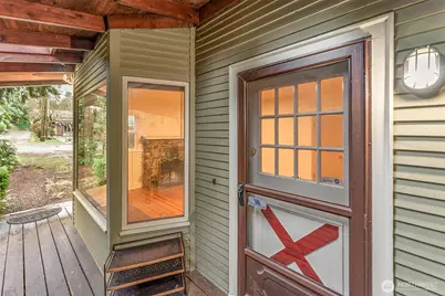 3844 NE 87th Street, Seattle, WA 98115 - Photo 4