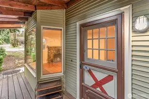 3844 NE 87th St, Seattle, WA 98115 - Photo 4