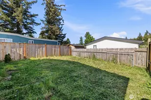31108 3rd Ave, Black Diamond, WA 98010 - Photo 20