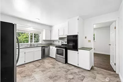 13710 Madrona Road SW, Port Orchard, WA 98367 - Photo 10
