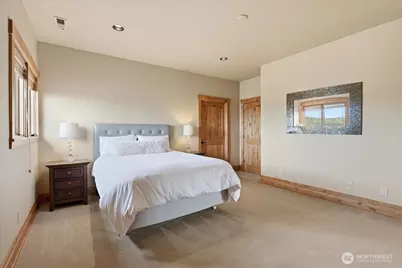 300 Hawks Ridge Road, Chelan, WA 98816 - Photo 36