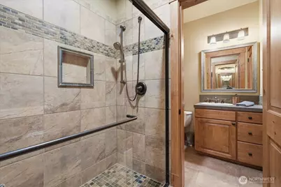 300 Hawks Ridge Road, Chelan, WA 98816 - Photo 30