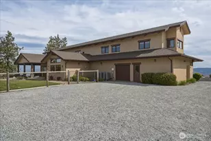 300 Hawks Ridge Rd, Chelan, WA 98816 - Photo 6