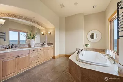 300 Hawks Ridge Road, Chelan, WA 98816 - Photo 26