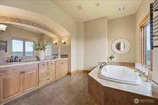 300 Hawks Ridge Rd, Chelan, WA 98816 - Photo 26