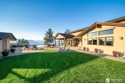 300 Hawks Ridge Road, Chelan, WA 98816 - Photo 22