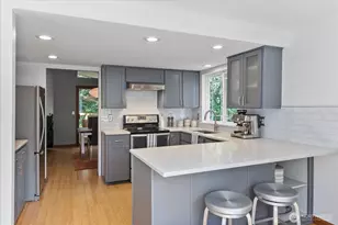 8011 180th Pl SW, Edmonds, WA 98026 - Photo 14