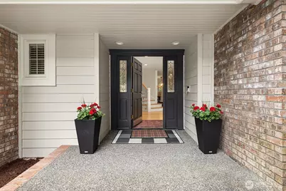 14214 216th Avenue NE, Woodinville, WA 98077 - Photo 2