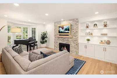 14214 216th Avenue NE, Woodinville, WA 98077 - Photo 16