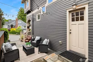 159 Blaine St, Seattle, WA 98109 - Photo 32