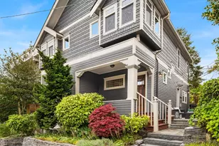 159 Blaine St, Seattle, WA 98109 - Photo 2