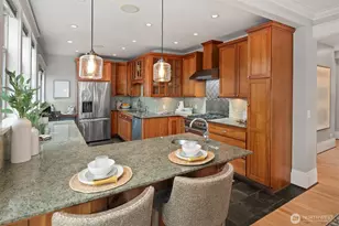 159 Blaine St, Seattle, WA 98109 - Photo 16
