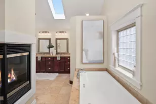 159 Blaine St, Seattle, WA 98109 - Photo 26