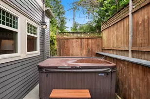 159 Blaine St, Seattle, WA 98109 - Photo 34