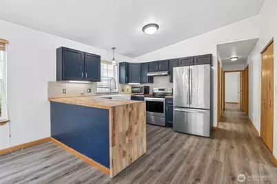 792 Island Circle SE, Ocean Shores, WA 98569 - Photo 12
