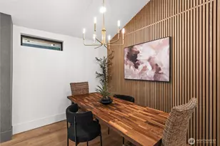 2212 N 46th St, Seattle, WA 98103 - Photo 10