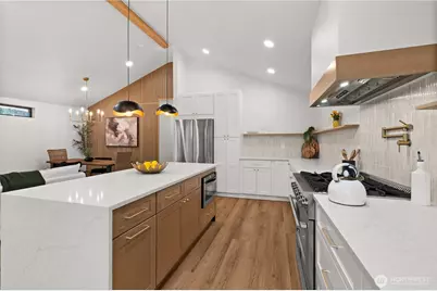 2212 N 46th Street, Seattle, WA 98103 - Photo 14