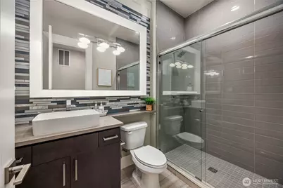 22277 NE 3rd Court, Sammamish, WA 98074 - Photo 6