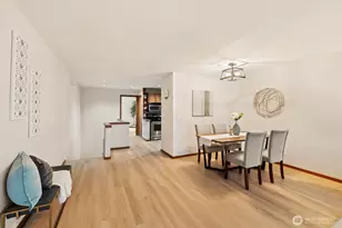 2350 10th Ave E, Seattle, WA 98102 - Photo 8