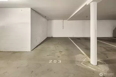 111 Main Street #203, Edmonds, WA 98020 - Photo 34