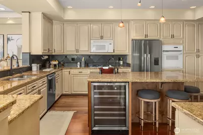 111 Main Street #203, Edmonds, WA 98020 - Photo 14