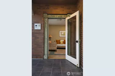 111 Main Street #203, Edmonds, WA 98020 - Photo 6