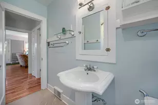 4651 N Visscher St, Tacoma, WA 98407 - Photo 12