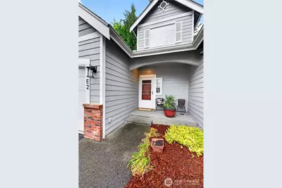 16614 SE 256th Street #E2, Covington, WA 98042 - Photo 2