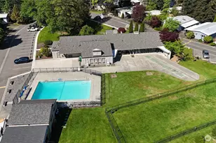 18425 NE 95th St, Redmond, WA 98052 - Photo 18