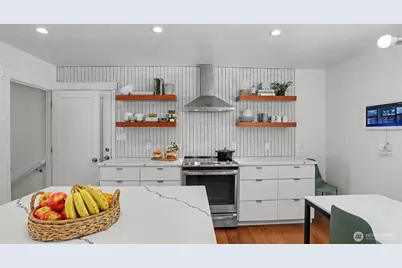 22010 34th Avenue S, SeaTac, WA 98198 - Photo 18