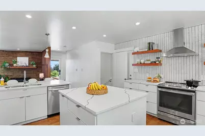 22010 34th Avenue S, SeaTac, WA 98198 - Photo 16