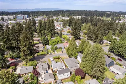 14338 Ashworth Avenue N #B, Seattle, WA 98133 - Photo 38