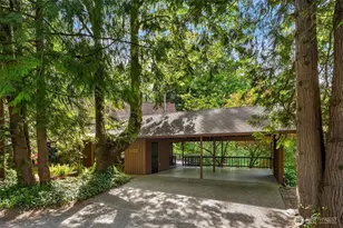 5709 80th Ave SE, Mercer Island, WA 98040 - Photo 2
